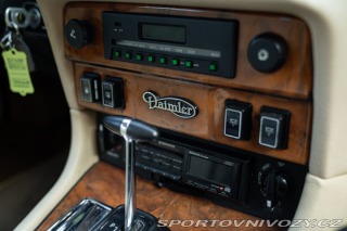 Ostatní značky Ostatní modely Daimler XJ DOUBLE SIX 1988