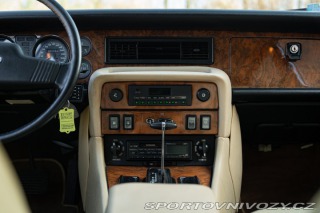 Ostatní značky Ostatní modely Daimler XJ DOUBLE SIX 1988