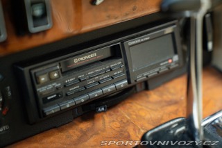 Ostatní značky Ostatní modely Daimler XJ DOUBLE SIX 1988