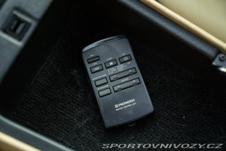 Ostatní značky Ostatní modely Daimler XJ DOUBLE SIX 1988
