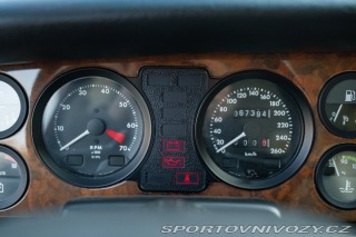 Ostatní značky Ostatní modely Daimler XJ DOUBLE SIX 1988