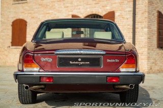 Ostatní značky Ostatní modely Daimler XJ DOUBLE SIX 1988