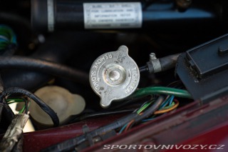 Ostatní značky Ostatní modely Daimler XJ DOUBLE SIX 1988