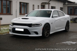 Dodge Charger 6,2 SRT Hellcat 2015