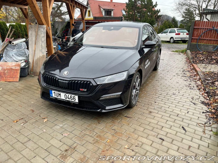Škoda Octavia RS 2.0 TSI 2022