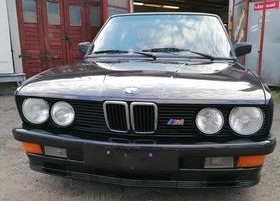 BMW 5 M353i