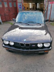 BMW 5 M353i 1985