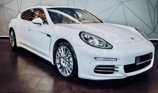 Porsche Panamera 4S L Executive