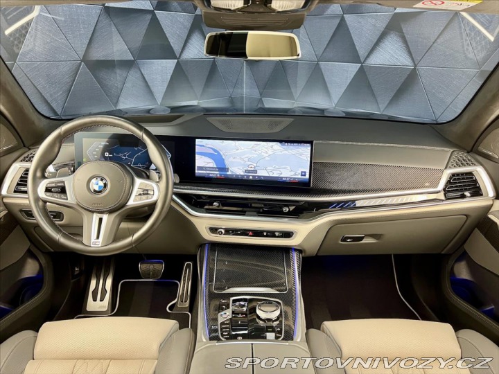 BMW X7 M60i INDIVIDUAL, SKY LOUN 2023