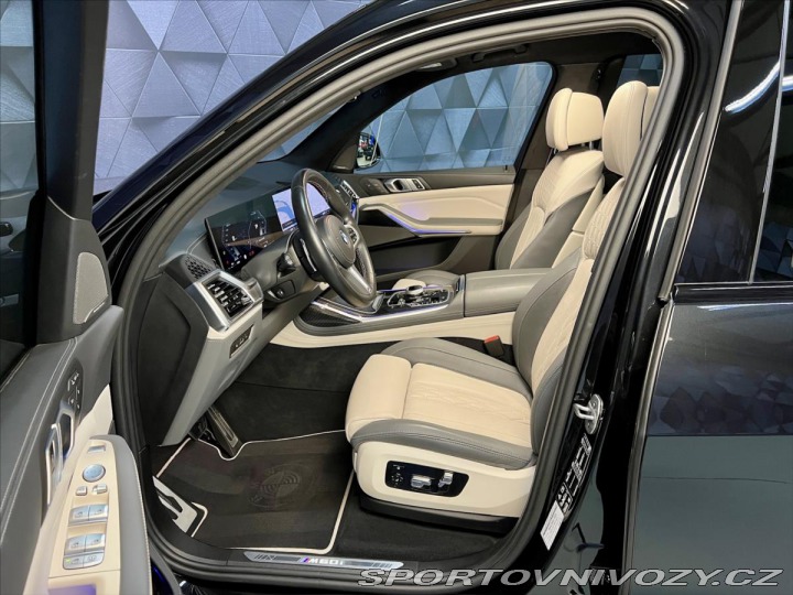 BMW X7 M60i INDIVIDUAL, SKY LOUN 2023