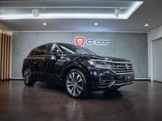Volkswagen  Touareg R-Line 4Motion 4.0 TDI 31