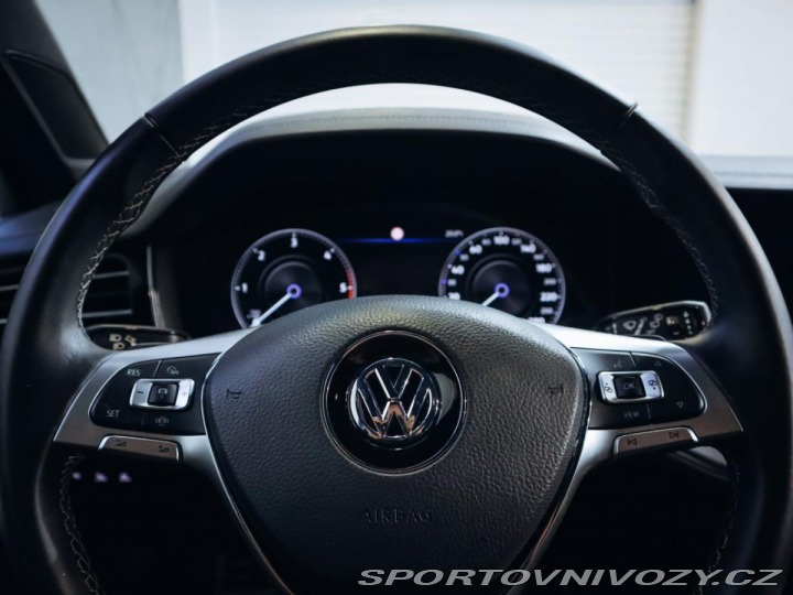 Volkswagen Ostatní modely Touareg R-Line 4Motion 4.0 TDI 31 2020