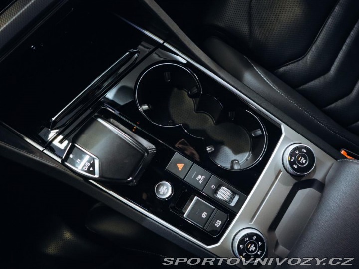 Volkswagen Ostatní modely Touareg R-Line 4Motion 4.0 TDI 31 2020