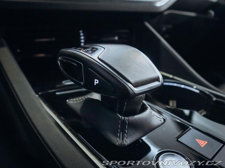 Volkswagen Ostatní modely Touareg R-Line 4Motion 4.0 TDI 31 2020