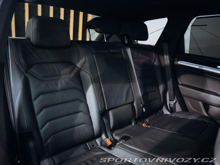 Volkswagen Ostatní modely Touareg R-Line 4Motion 4.0 TDI 31 2020