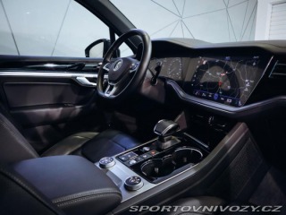 Volkswagen Ostatní modely Touareg R-Line 4Motion 4.0 TDI 31 2020
