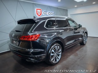 Volkswagen Ostatní modely Touareg R-Line 4Motion 4.0 TDI 31 2020