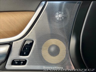 Volvo S90 T8 AWD DRIVE-E INSCRIPTIO 2017