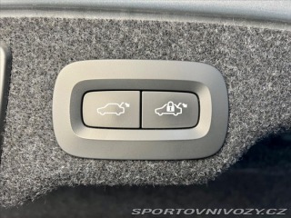 Volvo S90 T8 AWD DRIVE-E INSCRIPTIO 2017