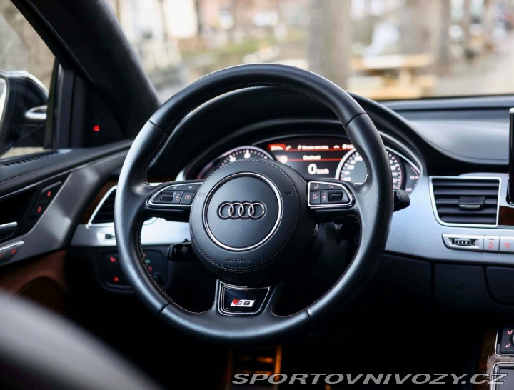 Audi S8 4.0 TFSI V8 Quattro Plus 2016