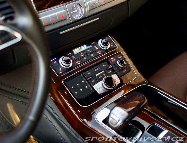 Audi S8 4.0 TFSI V8 Quattro Plus 2016