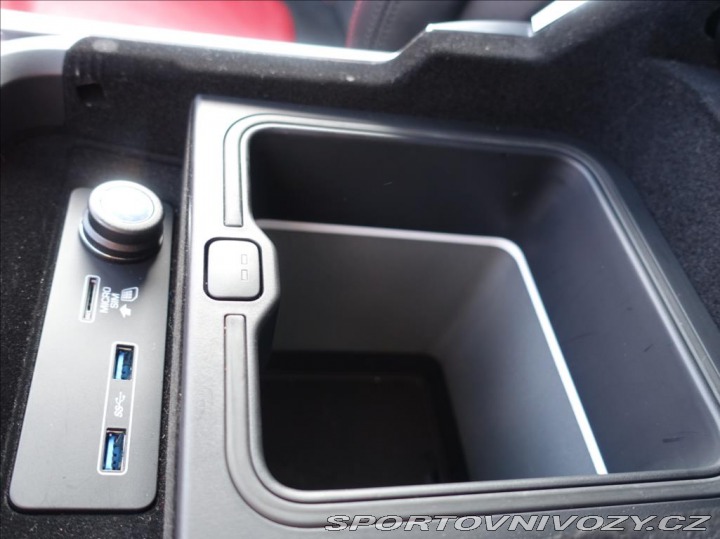 Ostatní značky Ostatní modely Land Rover Range Rover Sport 5,0 423kW SVR, ČR, 1.Maj 2018