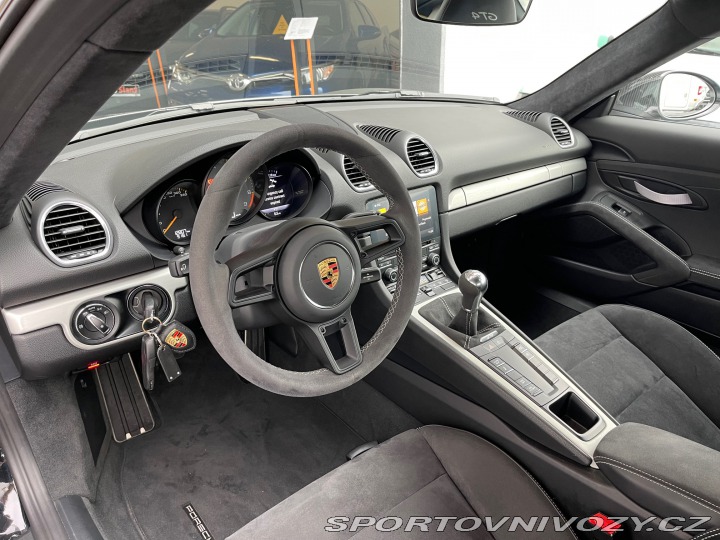 Porsche Cayman Porsche Cayman 718 GT4 2020
