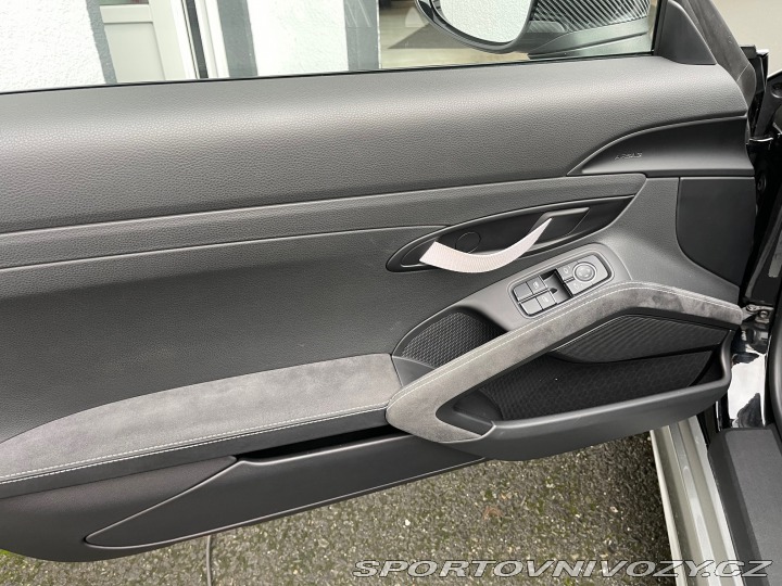 Porsche Cayman Porsche Cayman 718 GT4 2020
