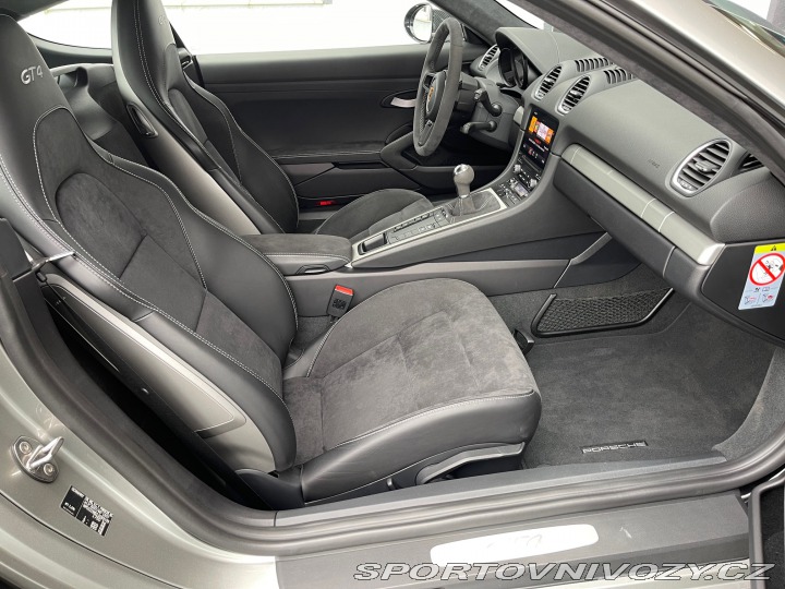 Porsche Cayman Porsche Cayman 718 GT4 2020