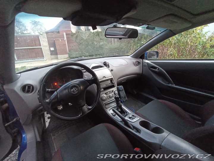 Toyota Celica 1,8 VVTL-I 2001