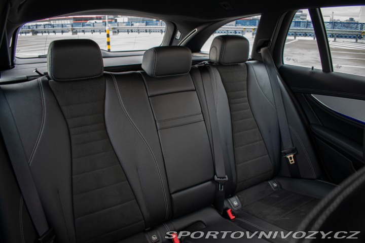 Mercedes-Benz E Kombi 400 d 4MATIC A/T 2020