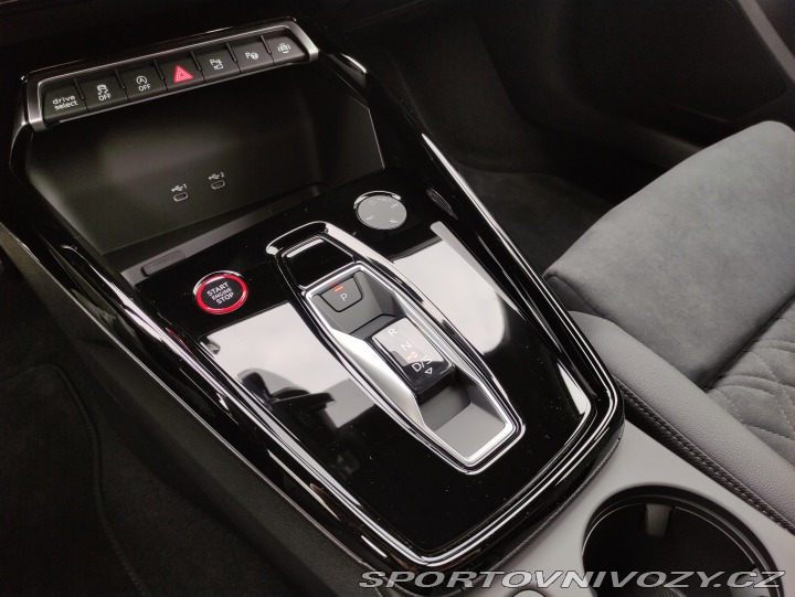 Audi RS3 2025