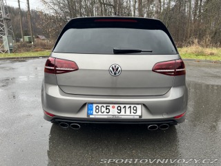 Volkswagen Golf R 2015