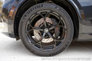 Alfa Romeo Stelvio 2021