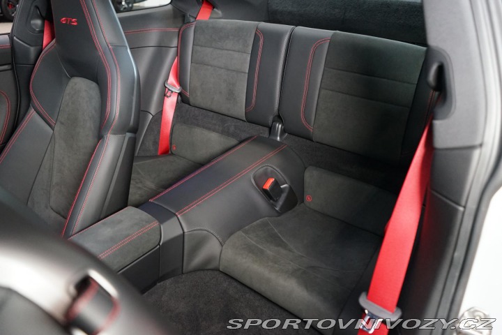 Porsche 911 992 Carrera 4 GTS PDK Bos 2023