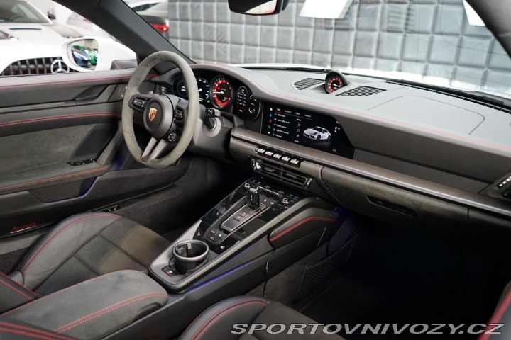 Porsche 911 992 Carrera 4 GTS PDK Bos 2023