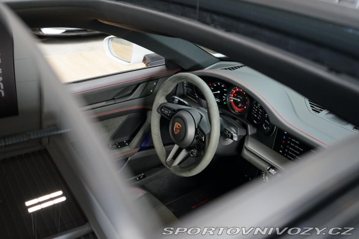 Porsche 911 992 Carrera 4 GTS PDK Bos 2023