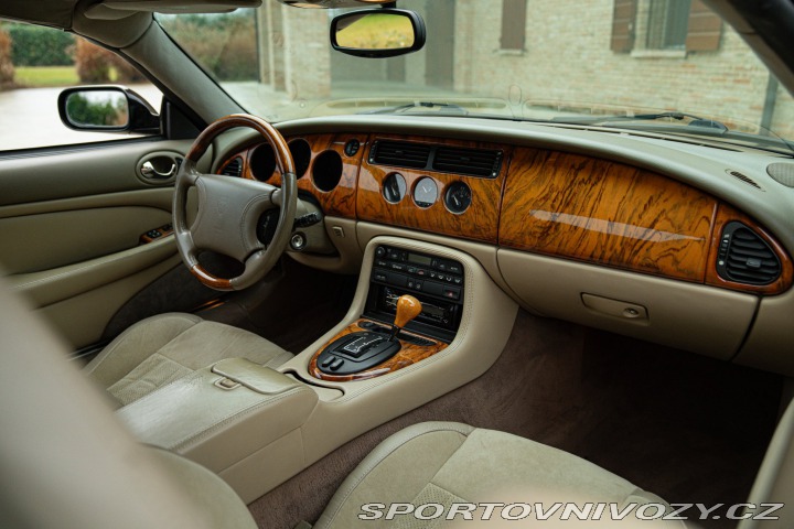 Jaguar XK8 QDV CABRIOLET 2006