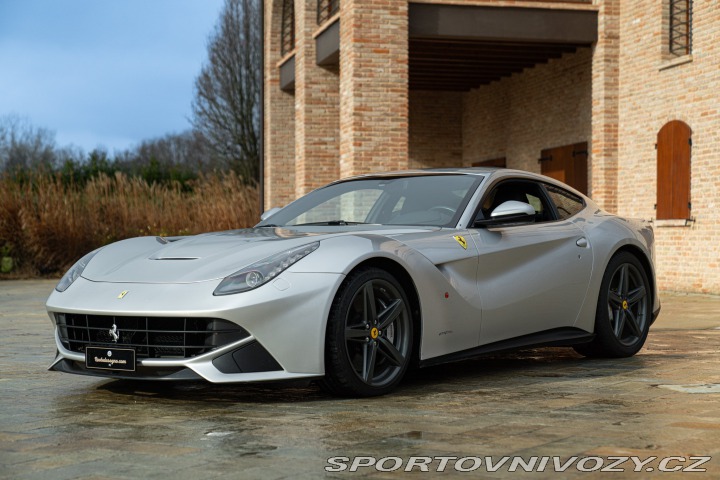 Ferrari F12berlinetta  2013