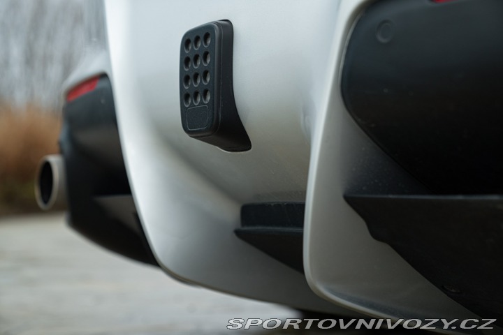 Ferrari Ostatní modely F12 BERLINETTA 2013