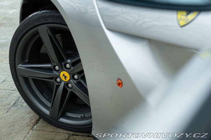 Ferrari F12berlinetta  2013