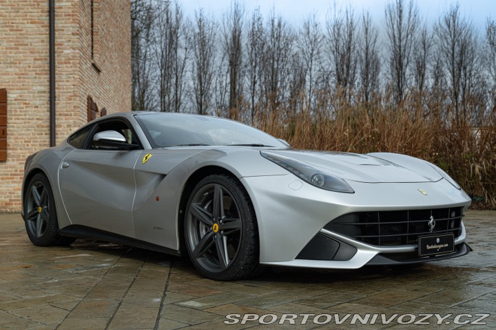 Ferrari F12berlinetta  2013