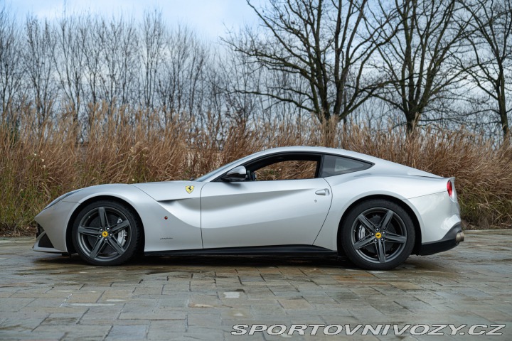 Ferrari F12berlinetta  2013