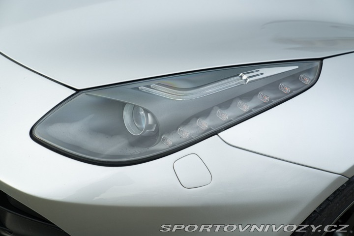 Ferrari Ostatní modely F12 BERLINETTA 2013