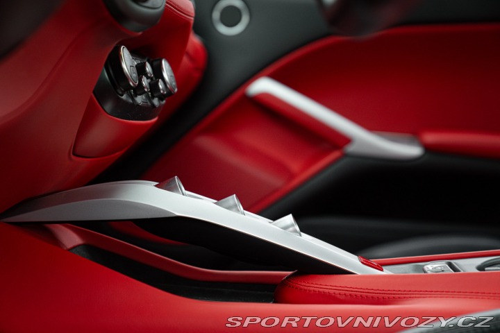 Ferrari F12berlinetta  2013