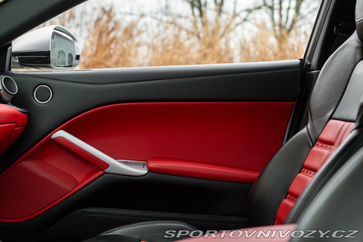 Ferrari F12berlinetta  2013