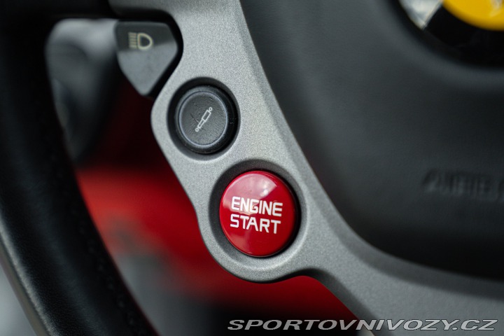 Ferrari F12berlinetta  2013