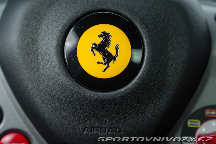 Ferrari Ostatní modely F12 BERLINETTA 2013