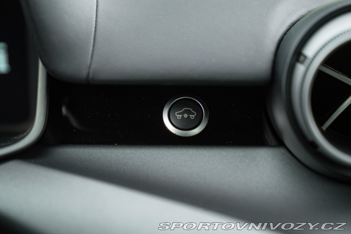 Ferrari Ostatní modely F12 BERLINETTA 2013