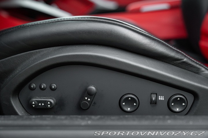 Ferrari F12berlinetta  2013